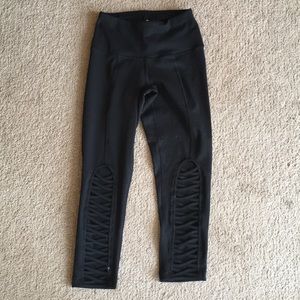 Black cutout capris